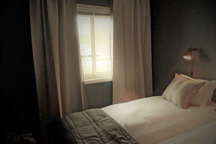 Room 8 of 22