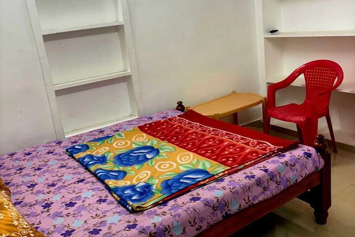 Room 3 of 22