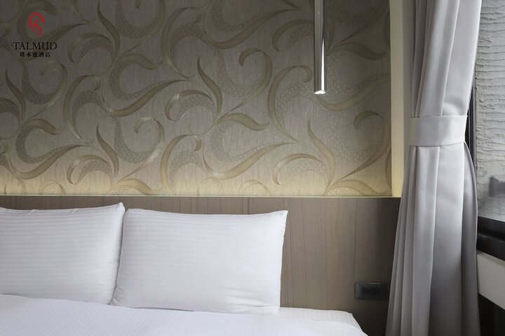 Room 34 of 56
