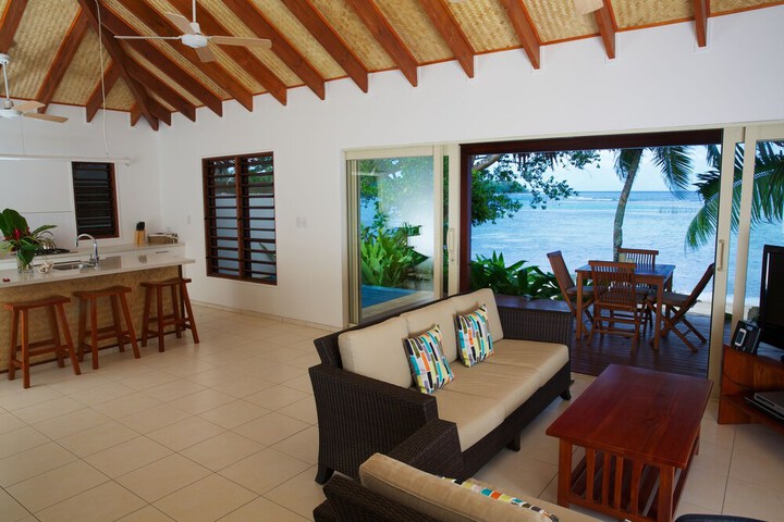 Room 5 of 19