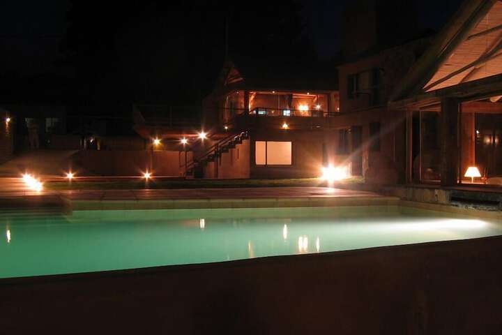 Pool 15 of 42