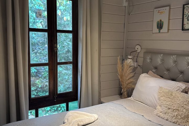 Room 22 of 76