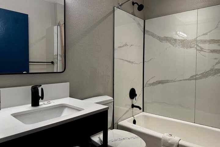 Clean Restrooms