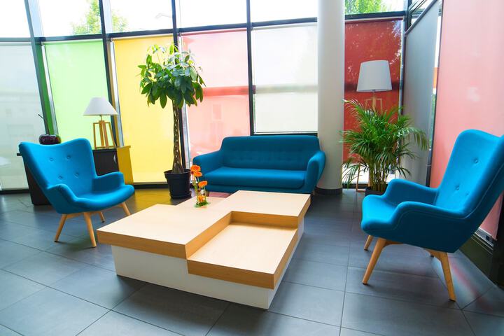 Entrance & Lobby