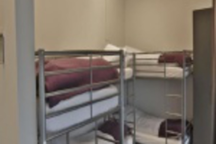 Room 121 of 276