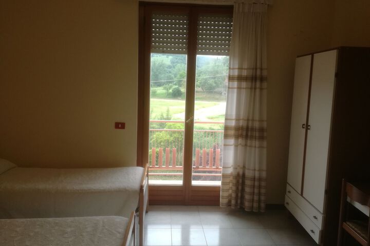 Room 19 of 30