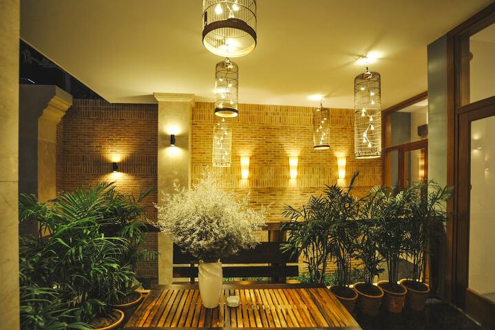 Hotel Interior 8 of 86
