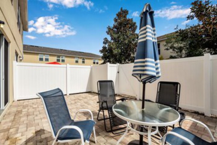 Terrace/Patio 7 of 44