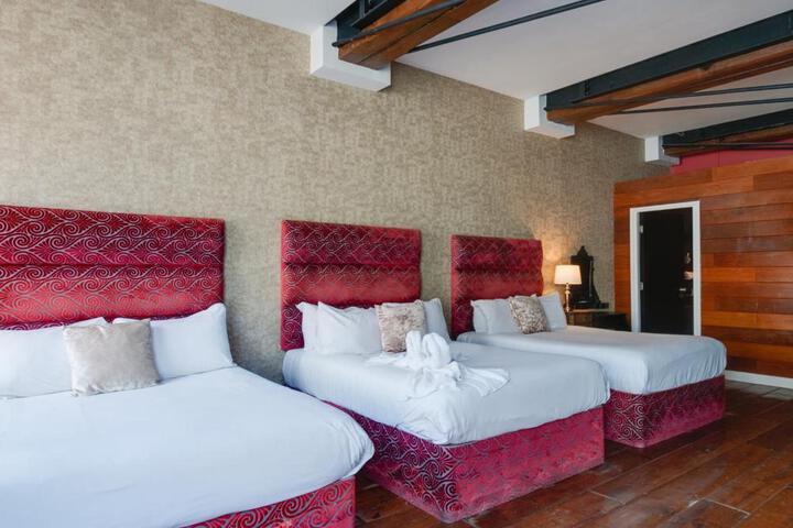 Guest Suite Photo