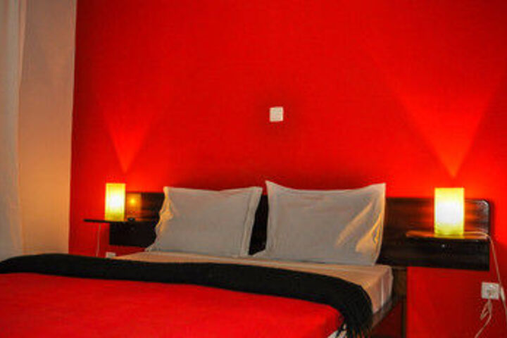 Room 4 of 24
