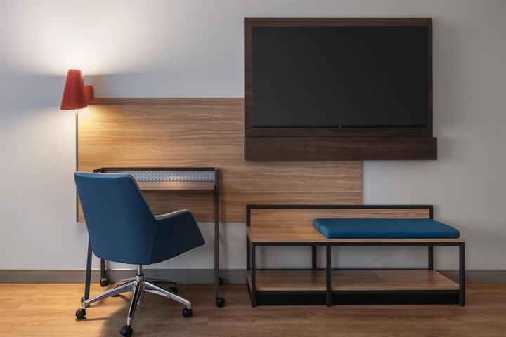 Room 18 of 54