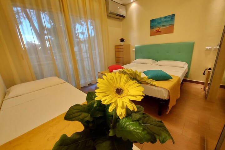 Room 29 of 65
