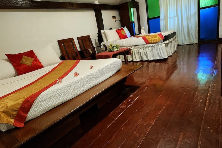 Room 43 of 141