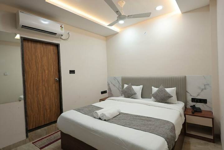 Room 20 of 42