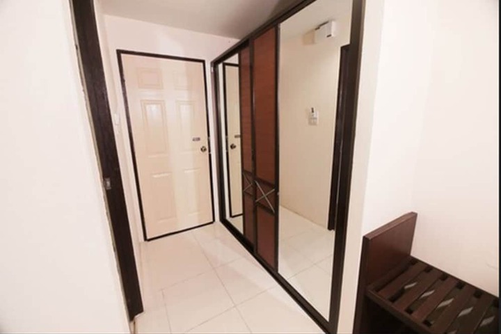 Room 30 of 89