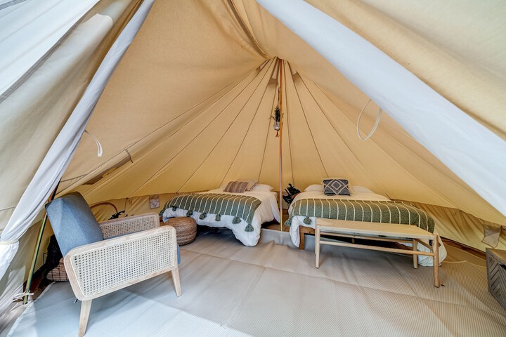 Room 1 of 36