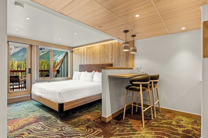 Room 5 of 48