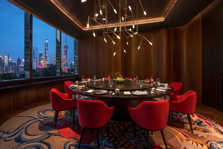 Dining 64 of 100