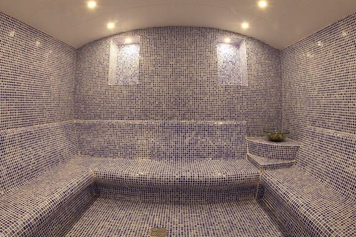 Steam room