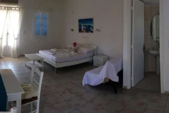 Room 10 of 62