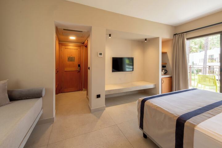 Room 7 of 88