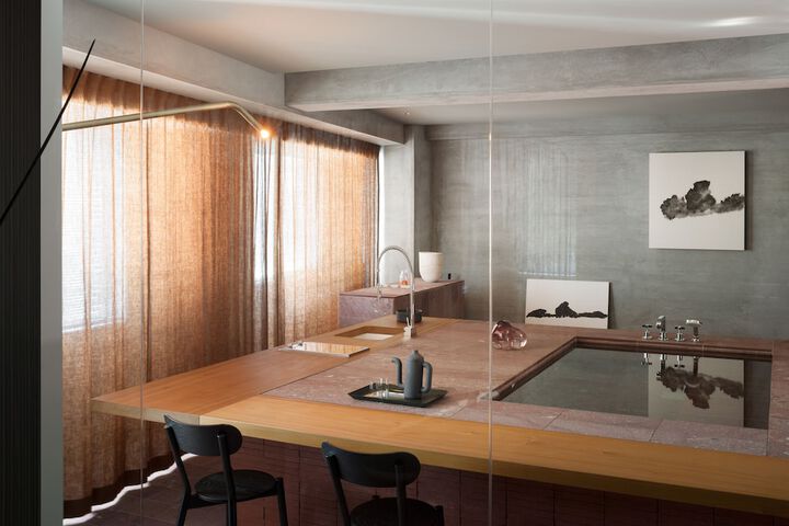 Room 14 of 31