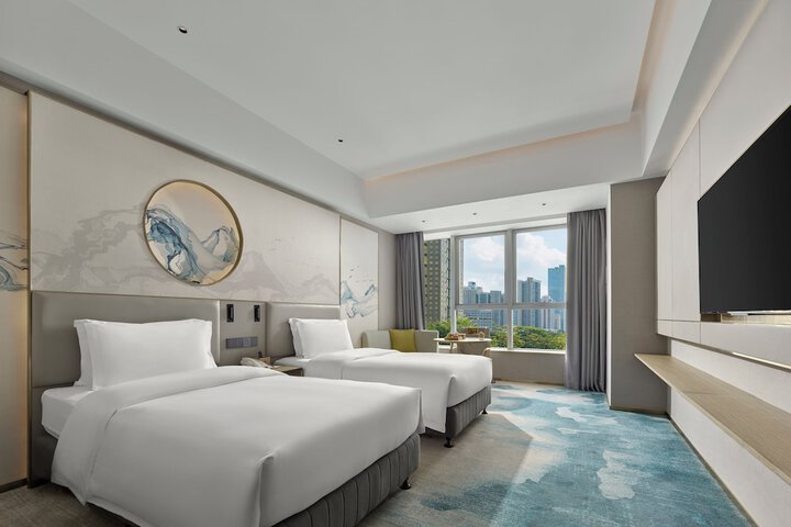 Room 28 of 81