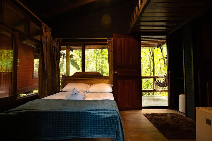 Room 2 of 23