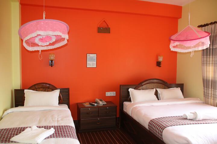 Room 5 of 41