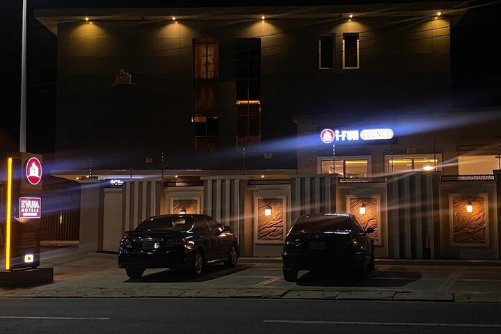 Evana Hotels