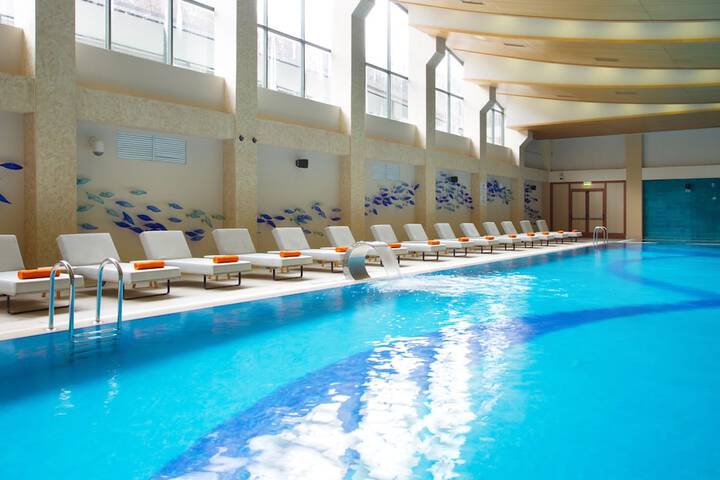 Hotel with Pool