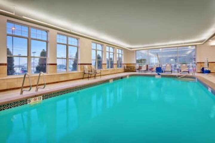 Pool 97 of 153