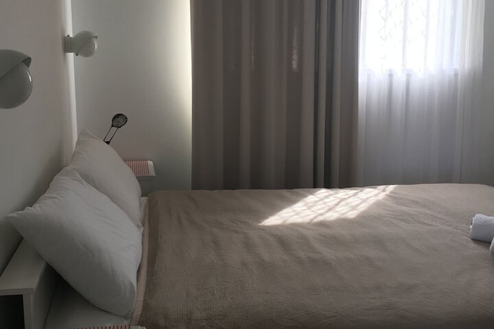 Room 7 of 51