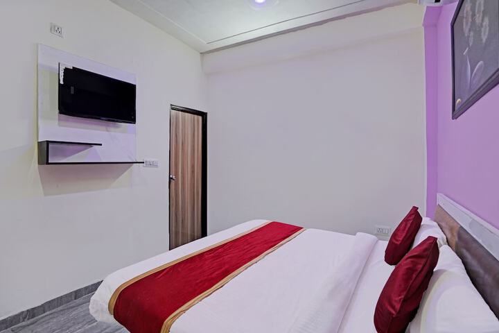 Room 14 of 21
