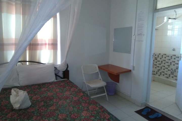 Room 8 of 15