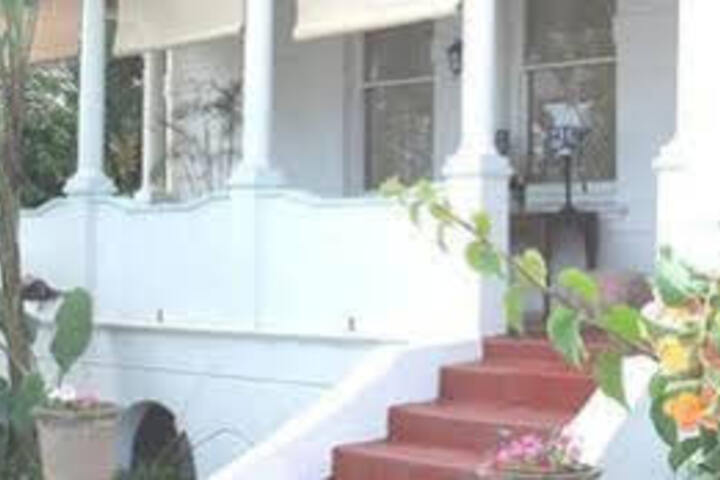 Pastel Guest House in Durban