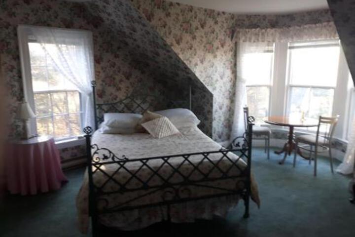 Photo of Weslan Inn