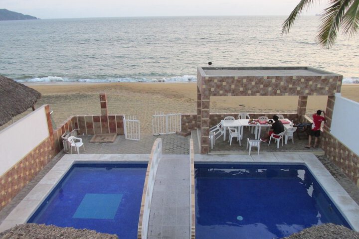 Pool 49 of 78