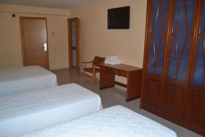 Room 14 of 39