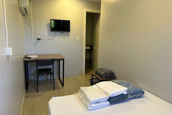 Room 41 of 80