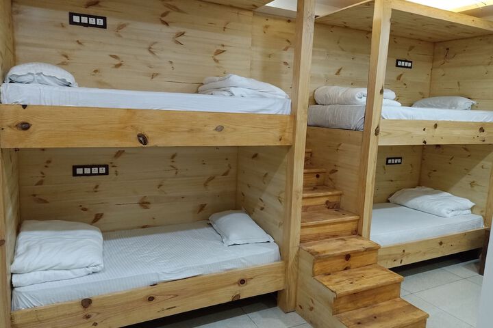 Room 40 of 73