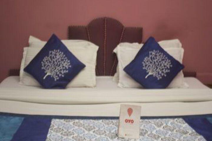 Room 15 of 24