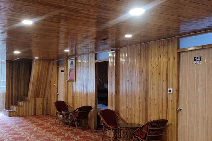 Room 18 of 34