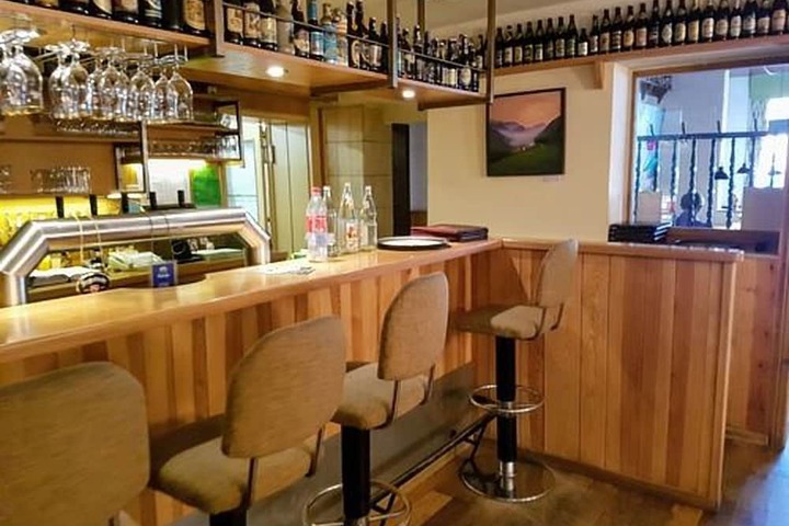 Guest Lobby