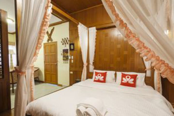 Room 16 of 31