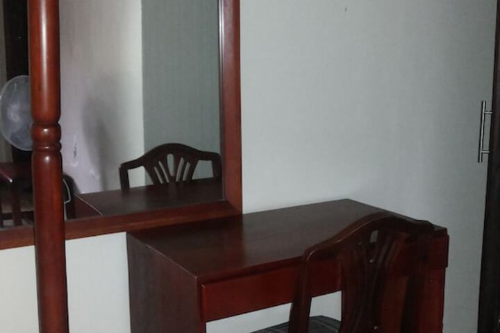 Room 30 of 78