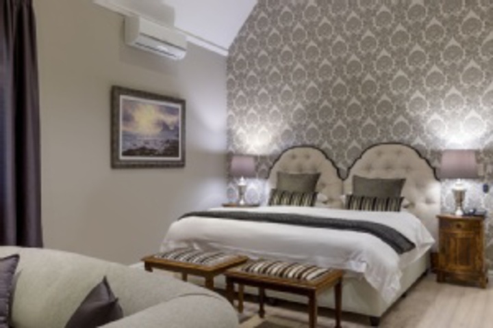 Room 212 of 432