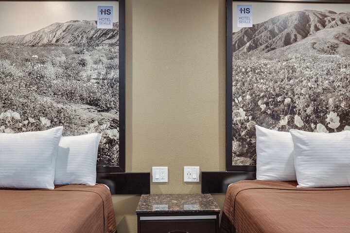 Room 21 of 42