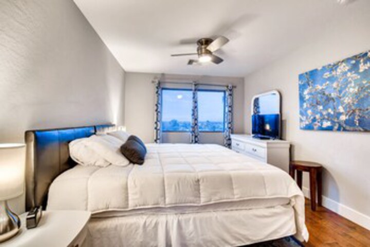 Room 40 of 54