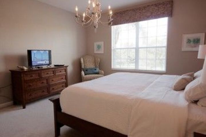 Room 15 of 32
